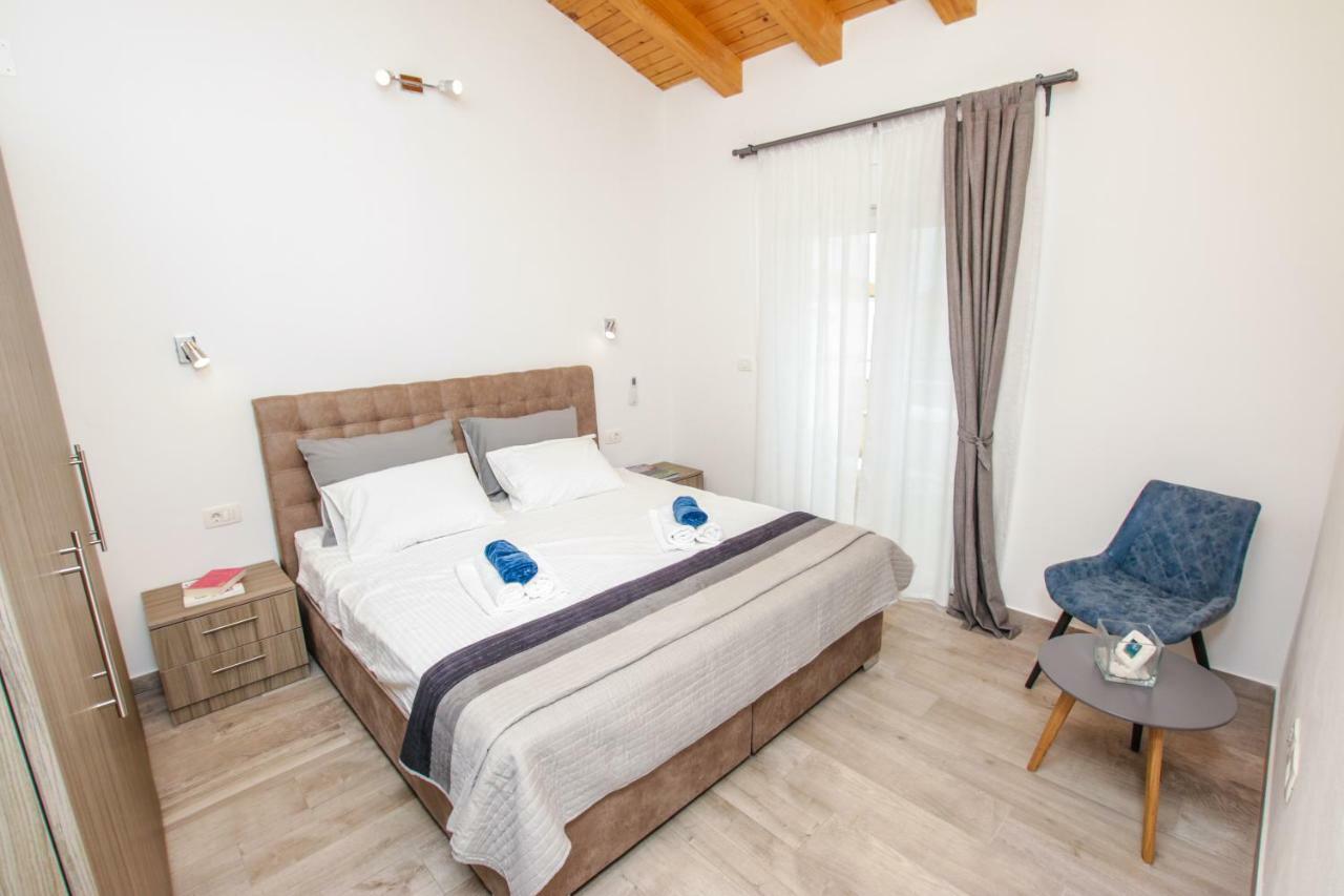 Villa Silver Novigrad With Private Pool エクステリア 写真